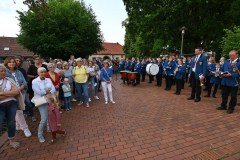 Schuetzenfest-Willebadessen-Zapfenstreich-038
